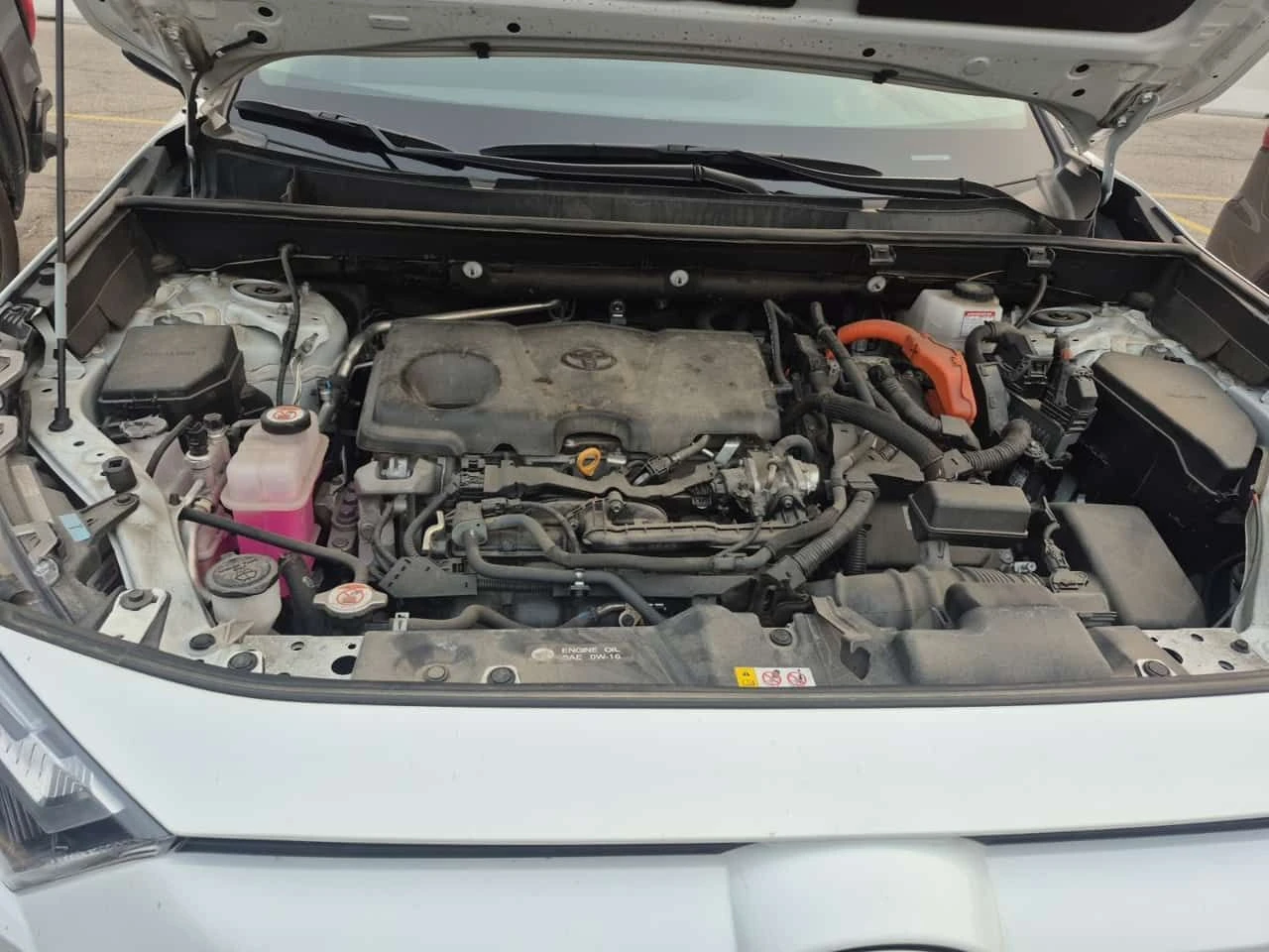 Toyota Rav4 HYBRID XLE| PANO| ПОДГРЕВИ| 2 КЛЮЧА| , снимка 16 - Автомобили и джипове - 55325124