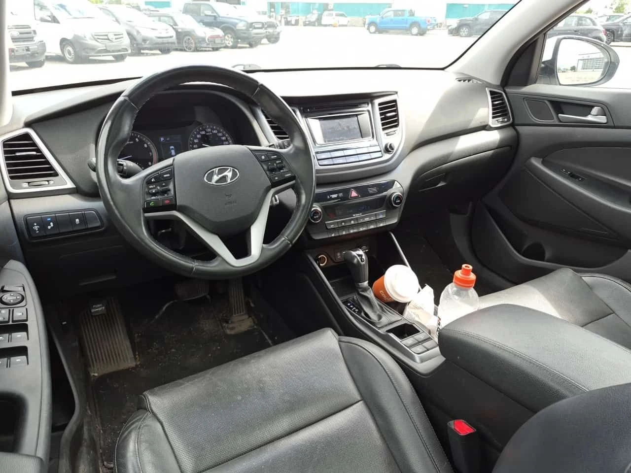 Hyundai Tucson SE/CARFAX/КОЖА/ПОДГРЕВ/ПАНОРАМА/, снимка 10 - Автомобили и джипове - 55405380