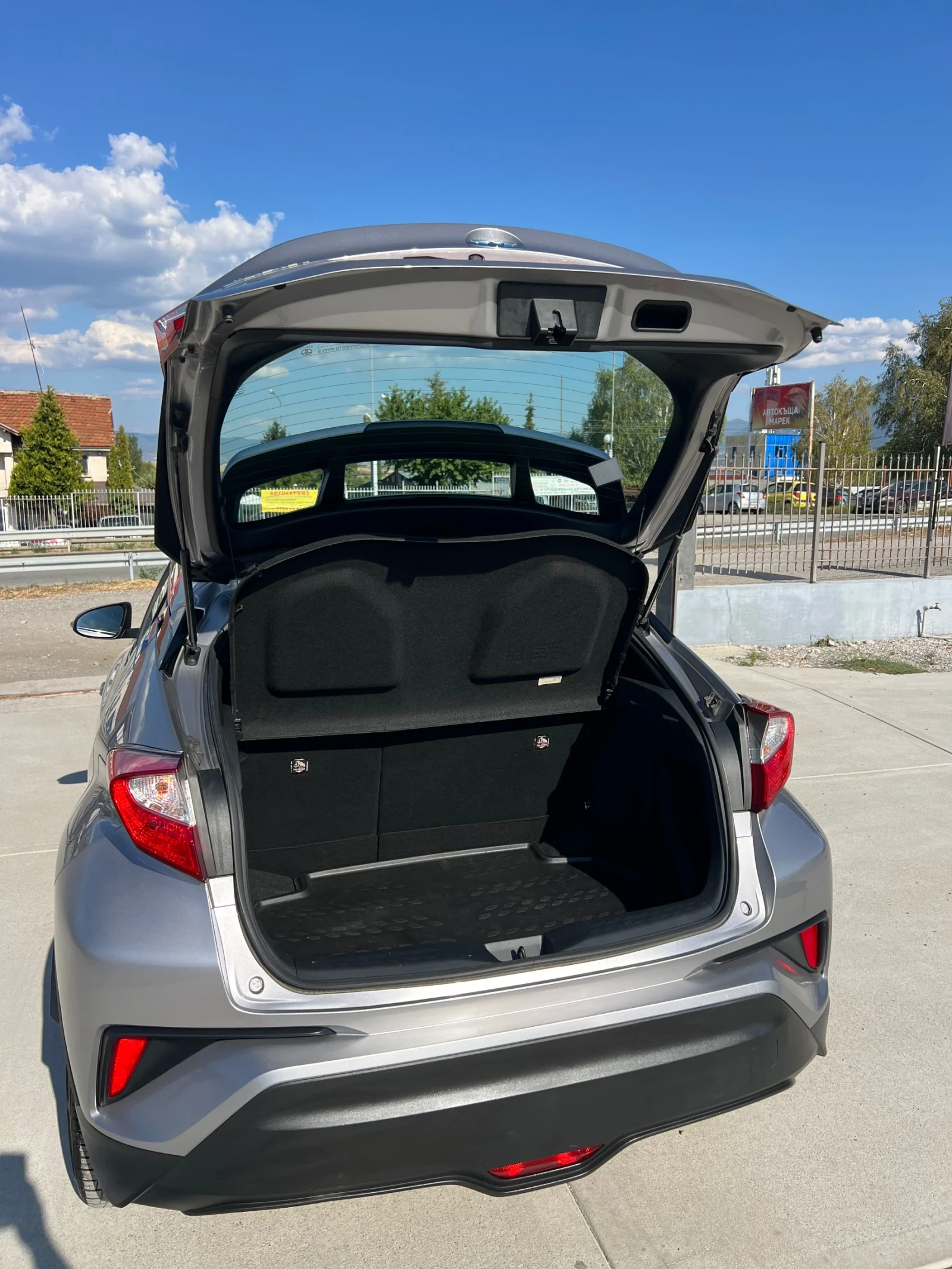 Toyota C-HR 1.8HYBRID , снимка 6 - Автомобили и джипове - 56132150