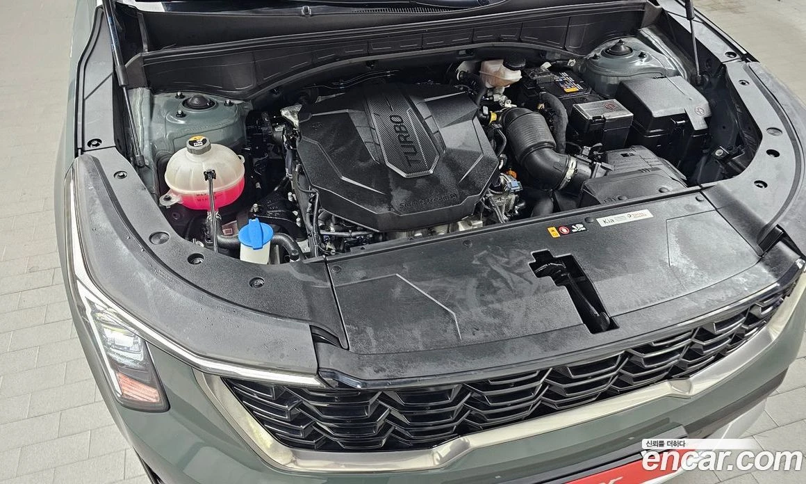 Kia Sorento Diesel 2.2 2WD Prestige, снимка 5 - Автомобили и джипове - 56155238