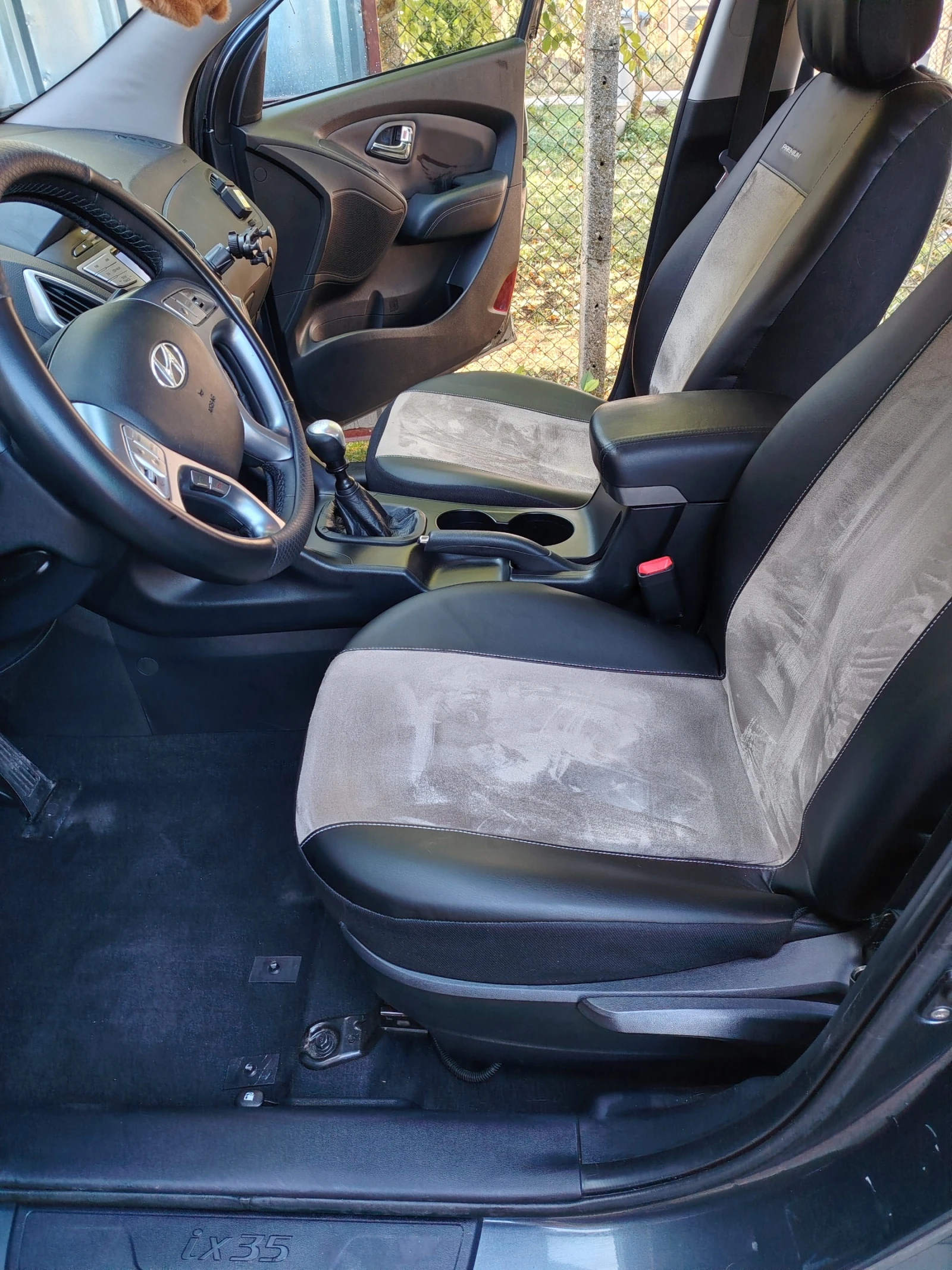 Hyundai IX35 1.6 GDI, снимка 9 - Автомобили и джипове - 56609749