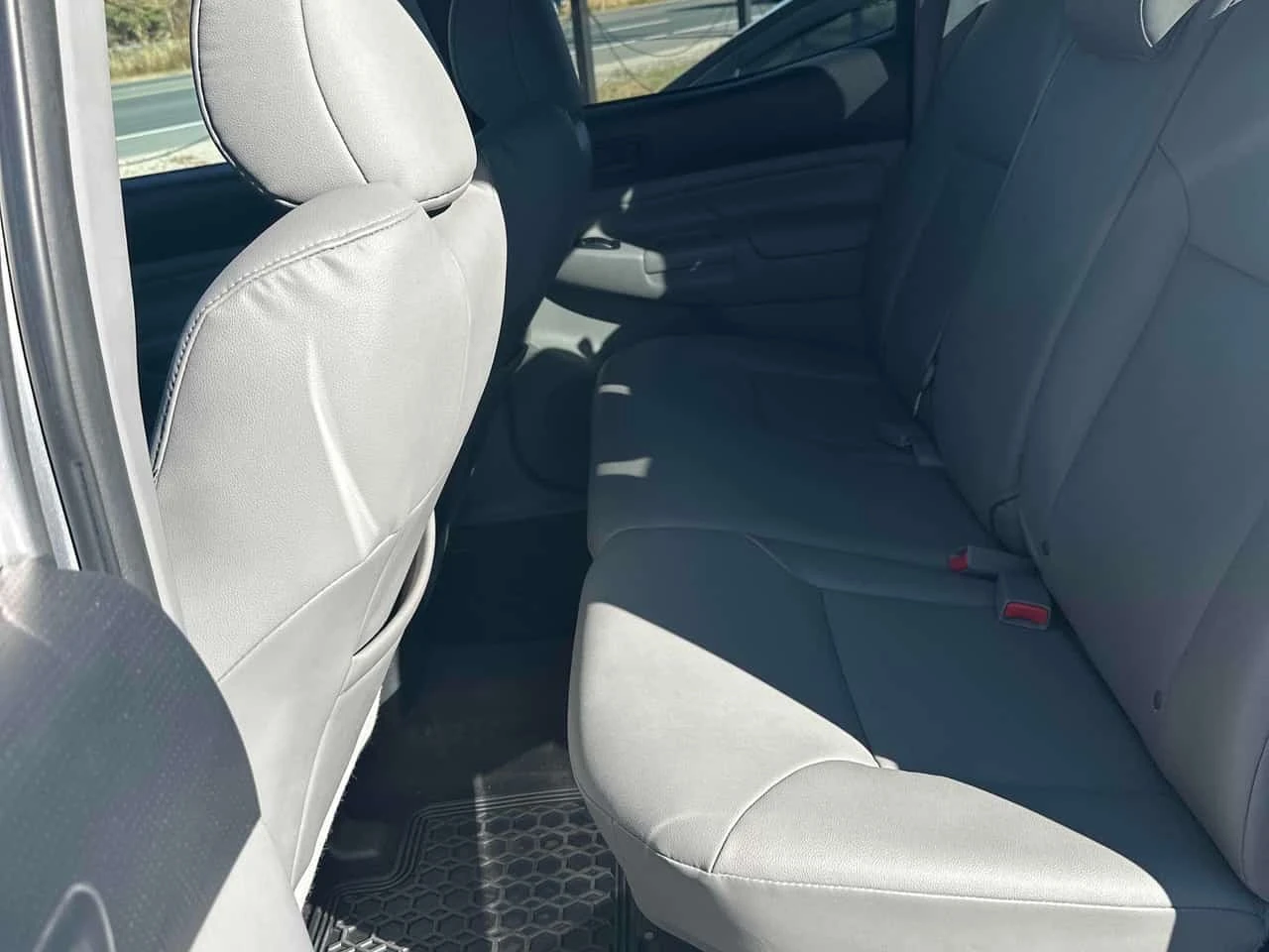 Toyota Tacoma 4WD Double Cab V6 * CARFAX * ����������� | Mobile.bg � ����������� 12