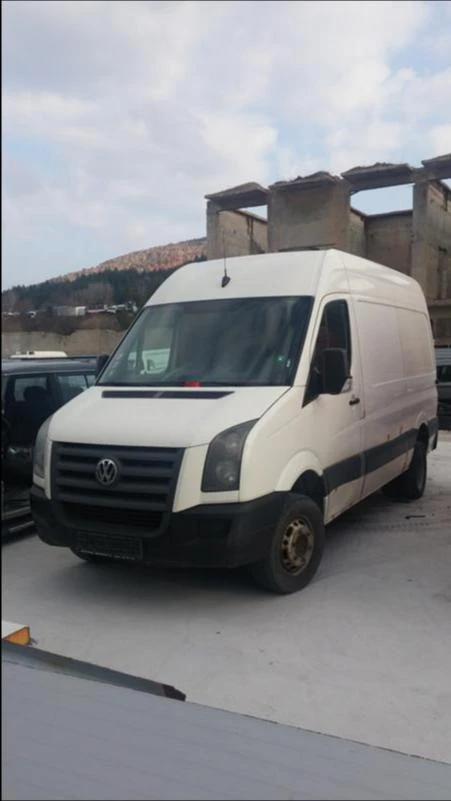 VW Crafter 2.5, снимка 2 - Бусове и автобуси - 46822835