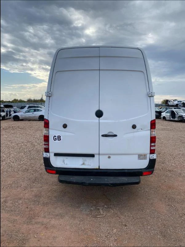 Mercedes-Benz Sprinter 313 313 Хладилен НА ЧАСТИ, снимка 5 - Бусове и автобуси - 27005956