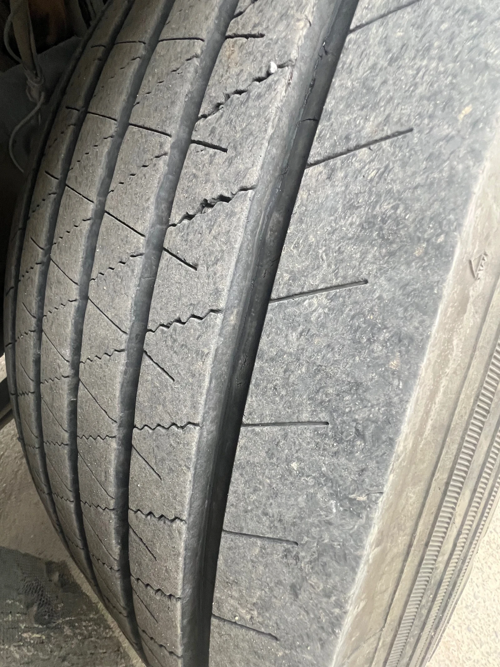 Volvo Fh Ръчни скорости и ретардер, снимка 7 - Камиони - 54240610