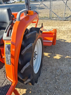 Трактор Kubota СКАЙТРАК , снимка 9