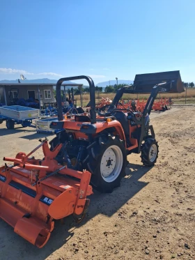 Трактор Kubota СКАЙТРАК , снимка 4