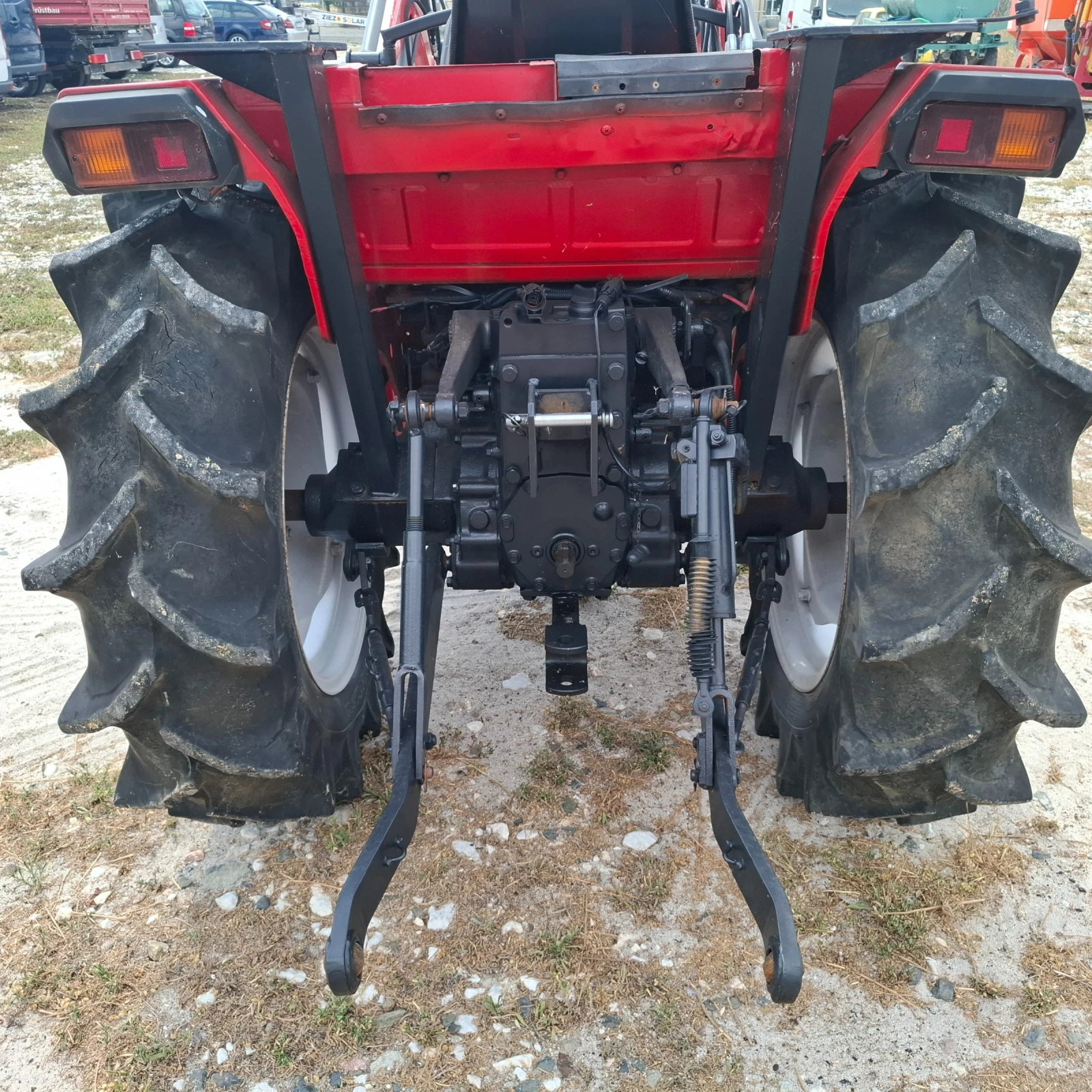 Трактор Mitsubishi MT24 , снимка 9 - Селскостопанска техника - 55940036