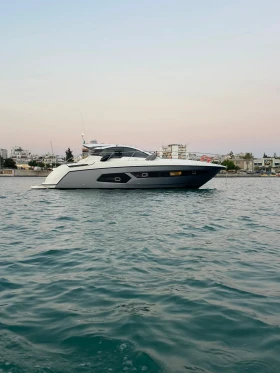Моторна яхта Azimut Azimut 43, снимка 2
