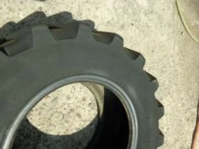 Гуми, снимка 6