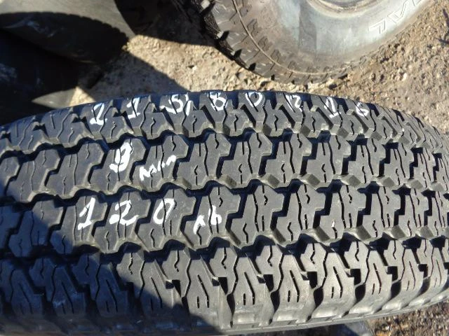 Гуми Зимни 215/80R16, снимка 1 - Гуми и джанти - 12814889