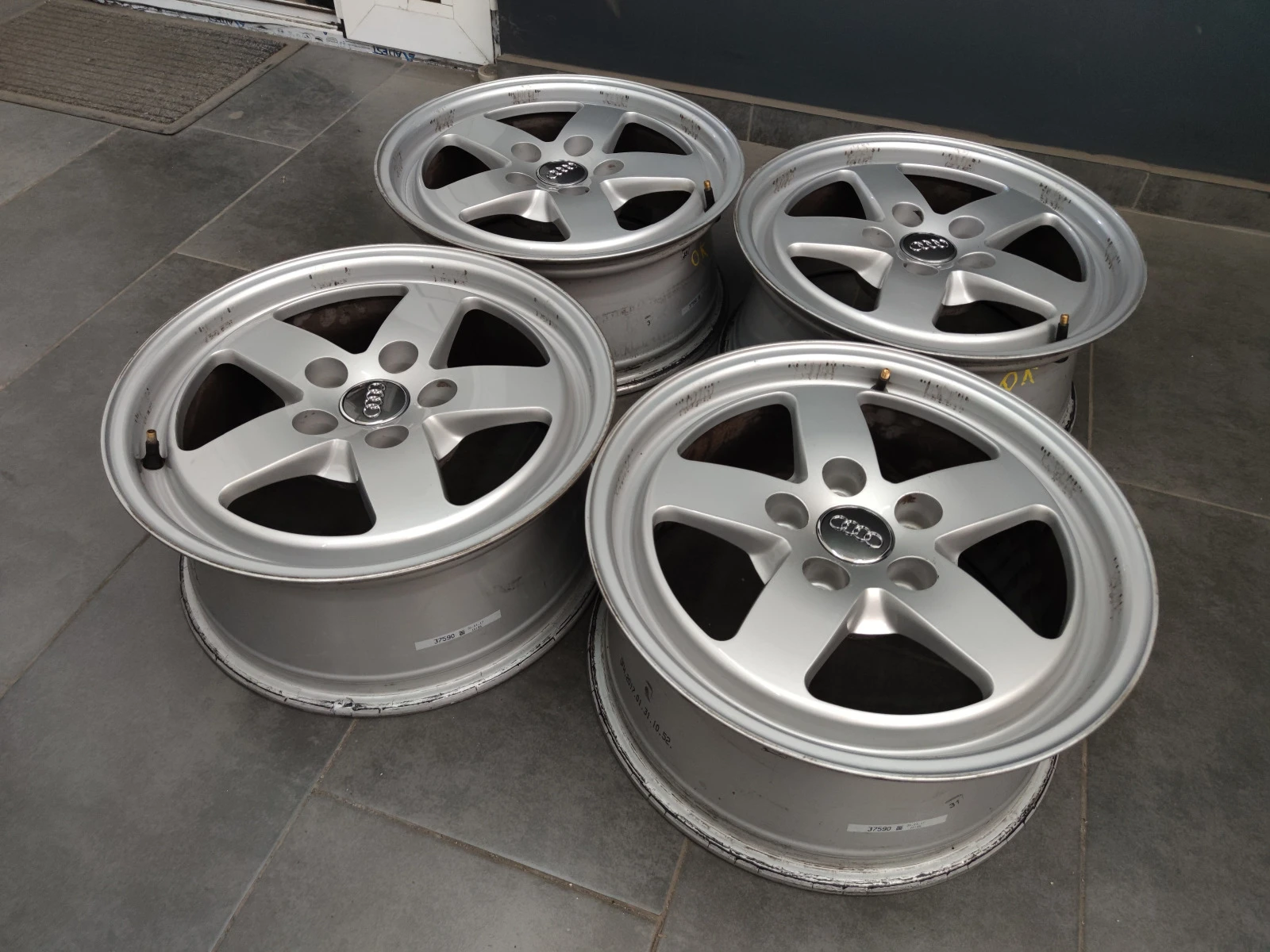   Audi | Mobile.bg   4