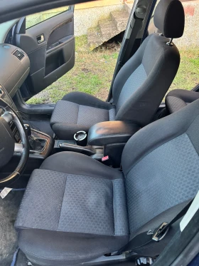 Ford Mondeo 1.8i, снимка 10