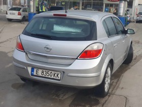 Opel Astra, снимка 2 - Автомобили и джипове - 45496267