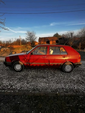 VW Golf - 900 € / 1760.25 лв. - 76368009 2