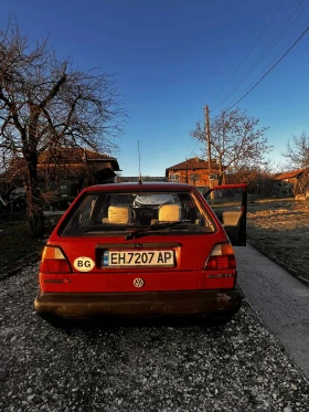 VW Golf - 900 € / 1760.25 лв. - 76368009 3