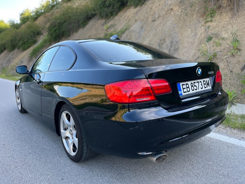 BMW 320 Facelift LCI, снимка 4 - Автомобили и джипове - 43804286