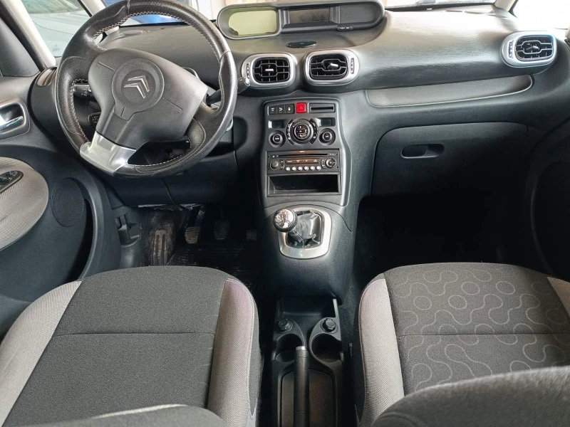 Citroen C3 Picasso 1.6 HDI / 2009г., снимка 9 - Автомобили и джипове - 46723912