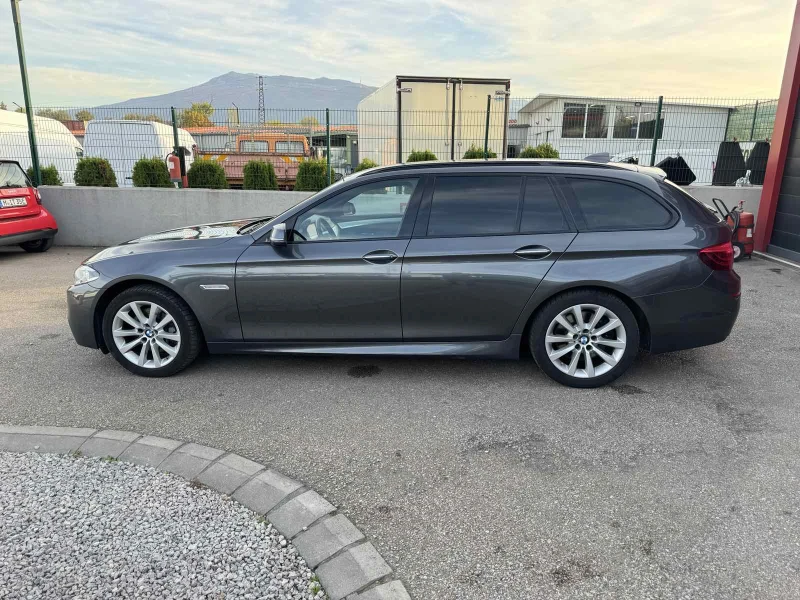 BMW 530 BMW 530 X-Drive M-PAKET, снимка 5 - Автомобили и джипове - 47700382