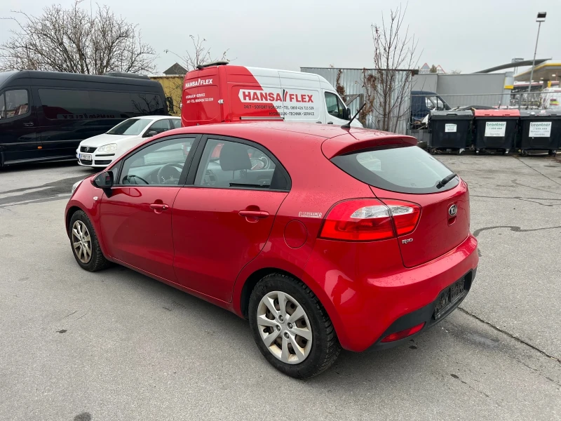 Kia Rio, снимка 4 - Автомобили и джипове - 47948207