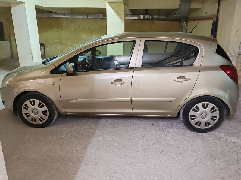 Opel Corsa, снимка 2 - Автомобили и джипове - 48419344