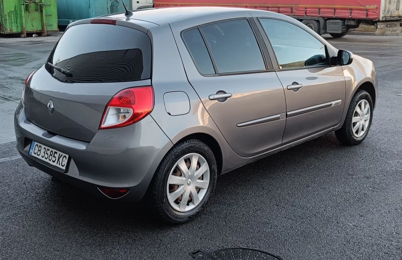 Renault Clio 117хил.км, снимка 5 - Автомобили и джипове - 48622197