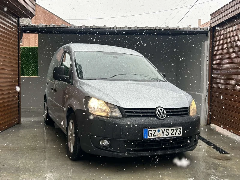 VW Caddy 2.0 6 ск.140 коня, снимка 16 - Автомобили и джипове - 48642381