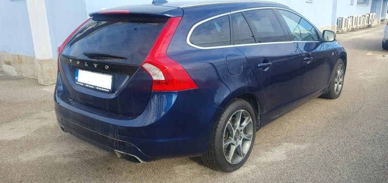 Volvo V60 D5 OCEAN RACE, снимка 4 - Автомобили и джипове - 48800523