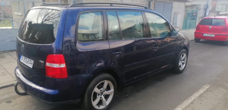 VW Touran 1.9tdi 105ks, снимка 11 - Автомобили и джипове - 48839909