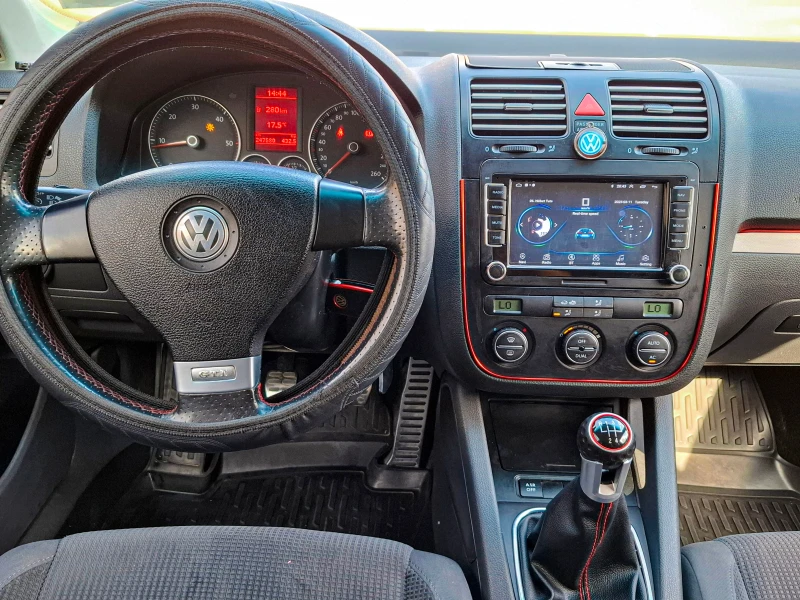 VW Golf Variant 1.9 TDI, снимка 8 - Автомобили и джипове - 49453101