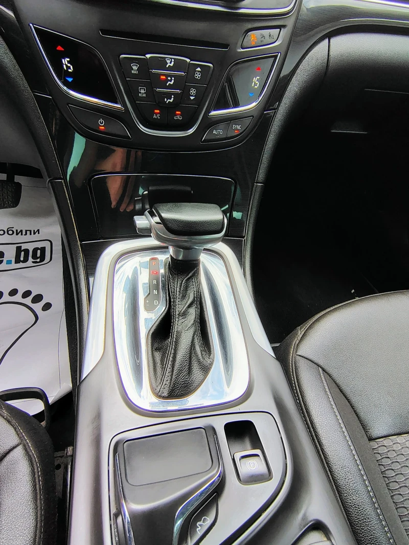 Opel Insignia 2.0CDTI, снимка 16 - Автомобили и джипове - 51690949