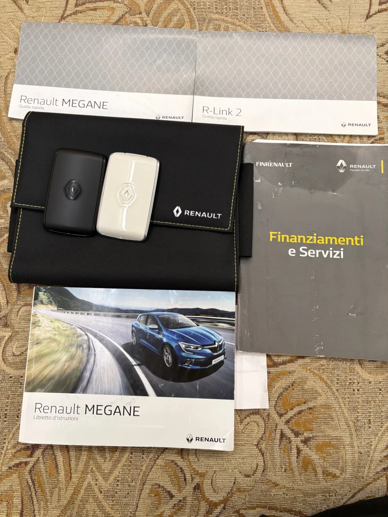 Renault Megane 1.5dci Bose, снимка 12 - Автомобили и джипове - 52727799