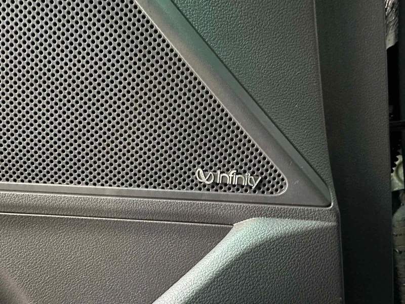 Hyundai Ioniq HYUNDAI Ioniq 1.6 Gdi Plug-In Hybrid Premium, снимка 16 - Автомобили и джипове - 52750283