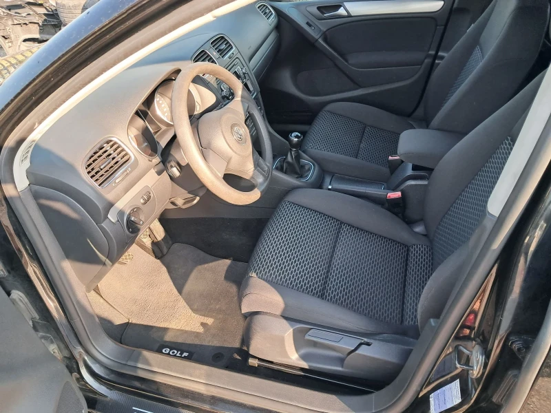 VW Golf 1.4i 80ks , снимка 13 - Автомобили и джипове - 53023825