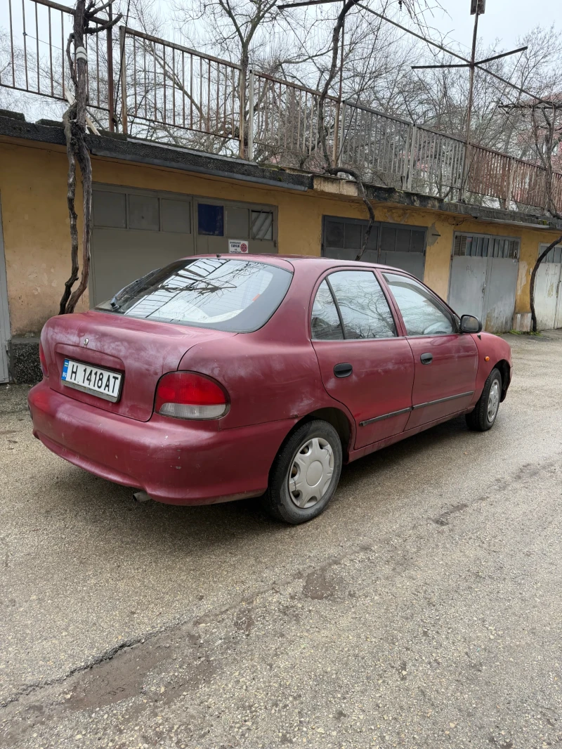 Hyundai Accent 1.5i НОВИ ГУМИ АКУМОЛАТОР, снимка 4 - Автомобили и джипове - 53381541