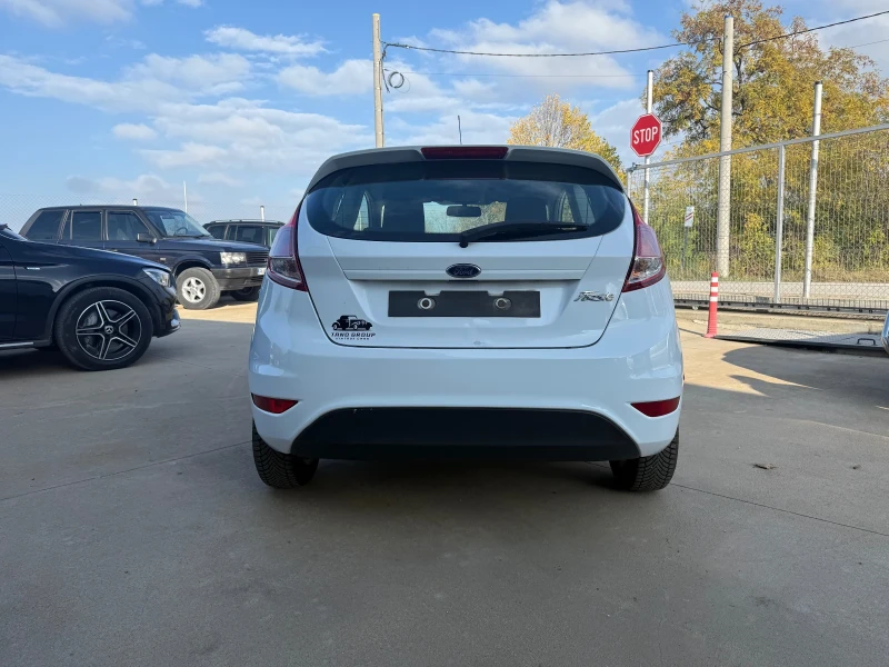 Ford Fiesta, снимка 7 - Автомобили и джипове - 53406577