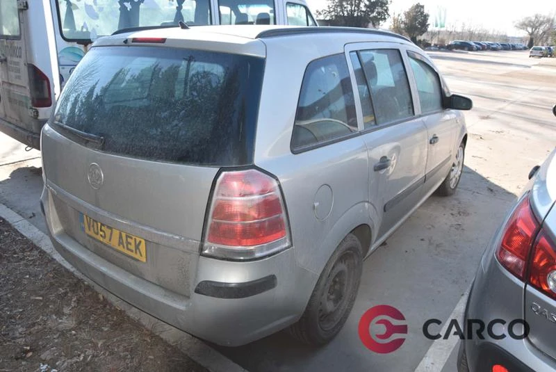 Opel Zafira 1.6 105HP, снимка 4 - Автомобили и джипове - 35339805