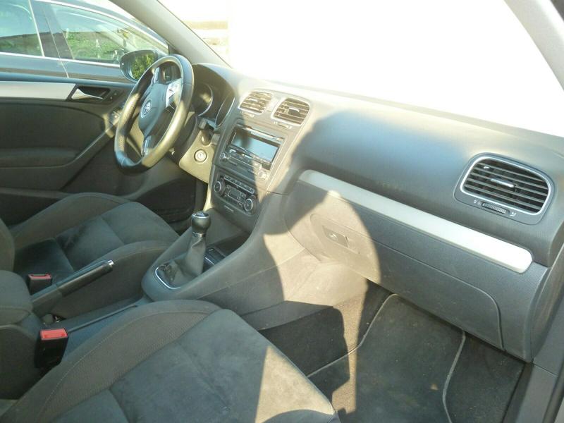 VW Golf 2.0 TDI  , снимка 5 - Автомобили и джипове - 43877787