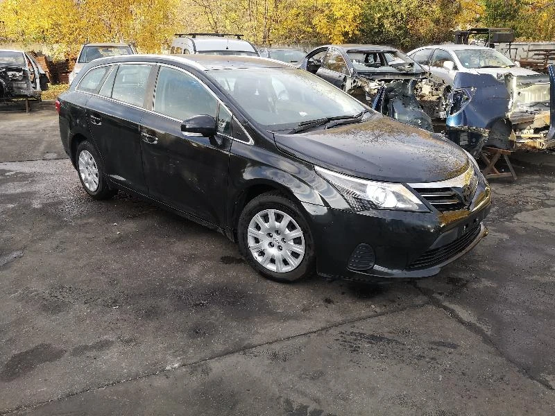 Toyota Avensis 2.2D4D - изображение 10