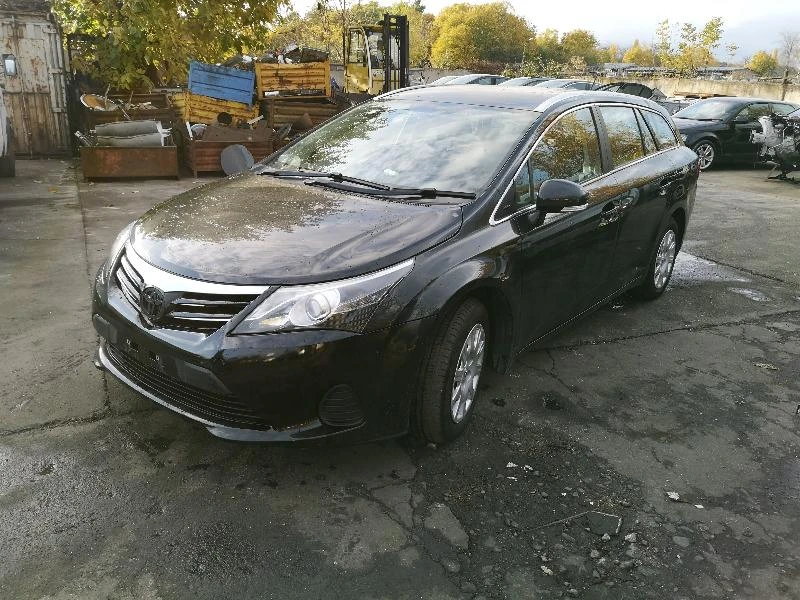 Toyota Avensis 2.2D4D - изображение 9