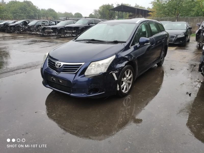 Toyota Avensis 2.2D4D - изображение 2