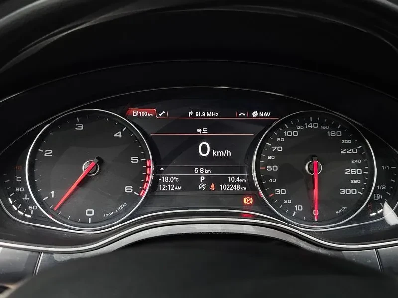 Audi A6 3.0 TDI Quattro, снимка 15 - Автомобили и джипове - 55056563