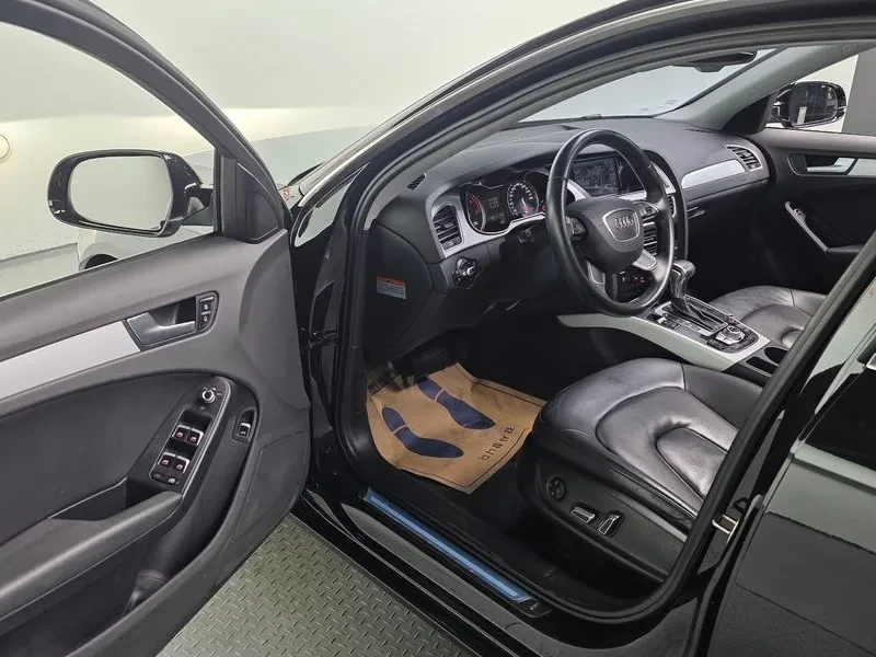 Audi A4 2.0 TDI - САМО 30% АВАНС, снимка 11 - Автомобили и джипове - 55404160