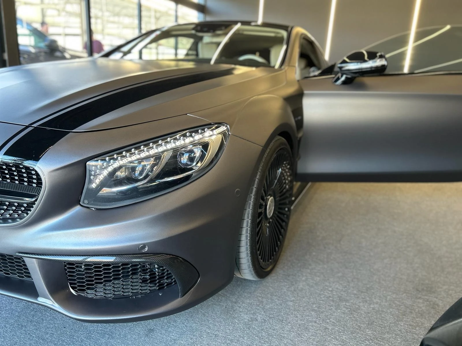 Mercedes-Benz S 63 AMG Mansory/SWAROVSKI/Carbon/4 Matic/Pano/360/Full - изображение 4