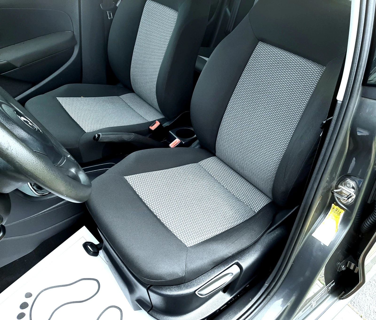 VW Polo 1.2-КЛИМА-ИТАЛИЯ ! ! !  - изображение 8