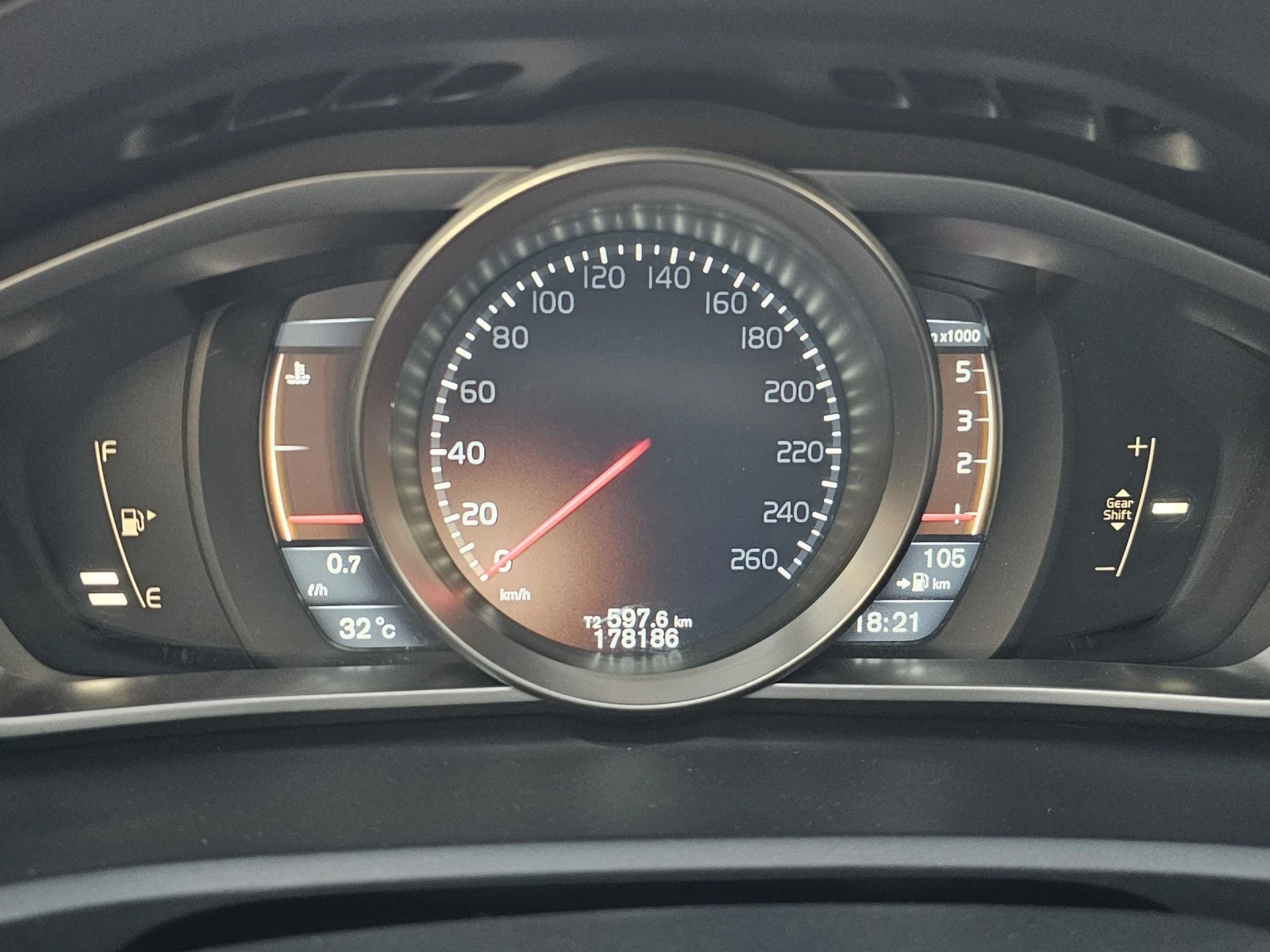 Volvo V40 Cross Country Капарирана/Продадена  | Mobile.bg — изображение 14