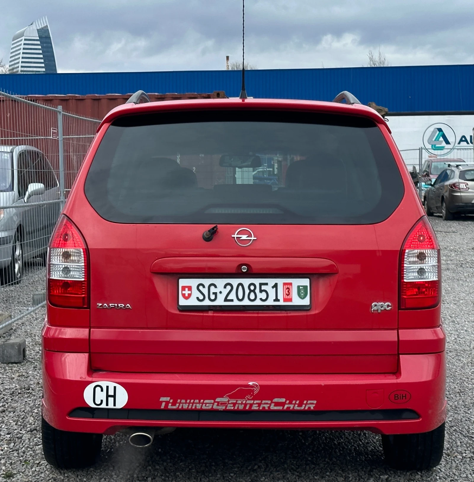 Opel Zafira 2.0 Turbo OPC - изображение 3