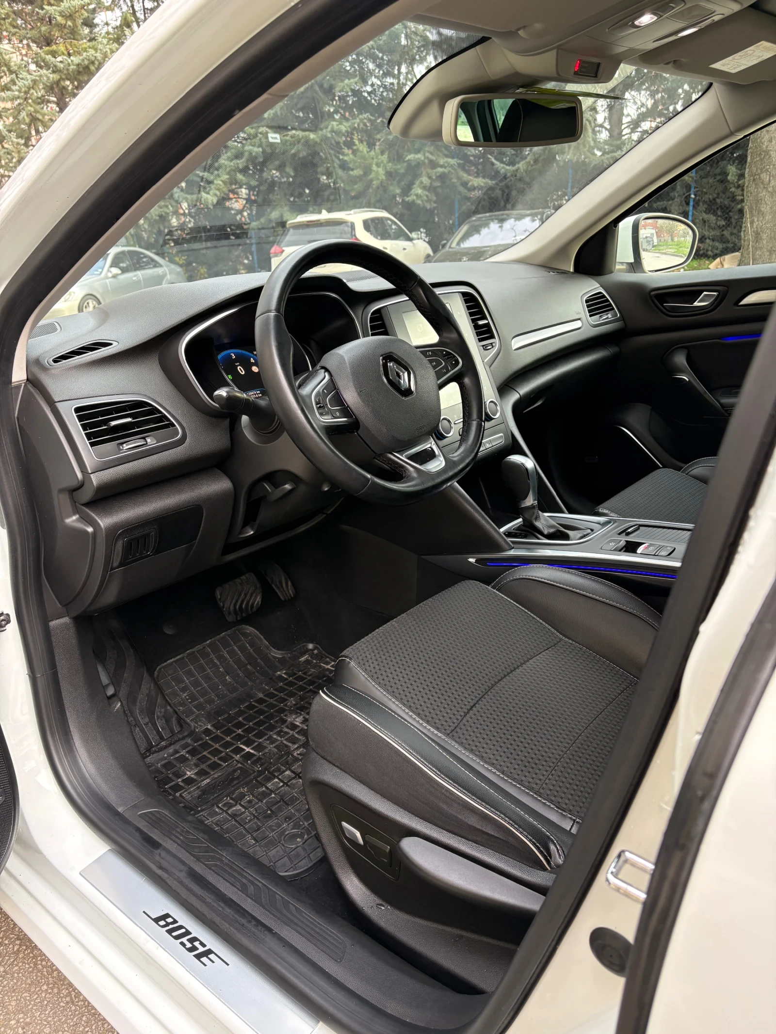 Renault Megane 1.5dci Bose | Mobile.bg � ����������� 14