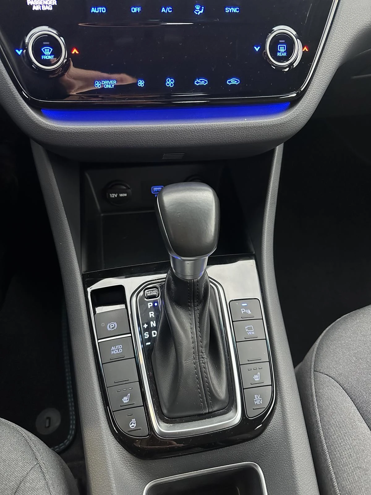 Hyundai Ioniq HYUNDAI Ioniq 1.6 Gdi Plug-In Hybrid Premium | Mobile.bg � ����������� 14