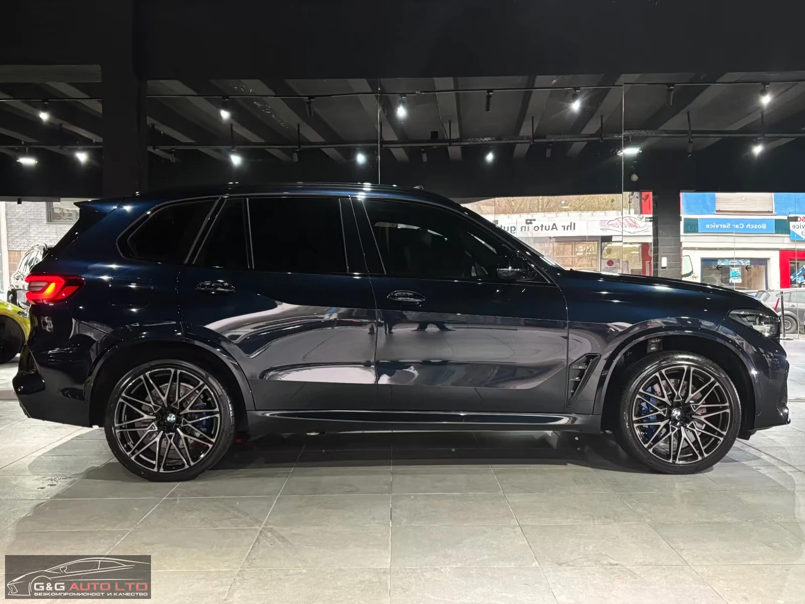 BMW X5M COMPETITION/625HP/PANO/B&W/360/HUD/MEMO/675g - изображение 4